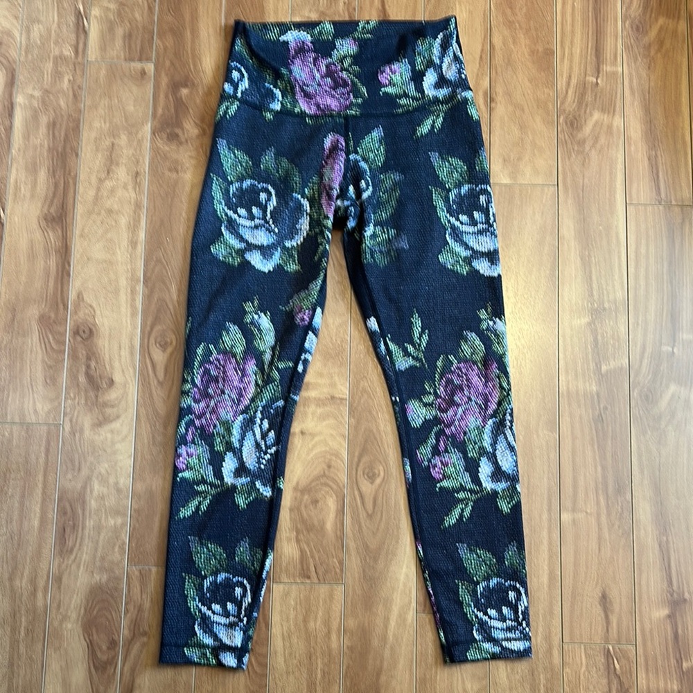 Lululemon Rose Pattern Leggings